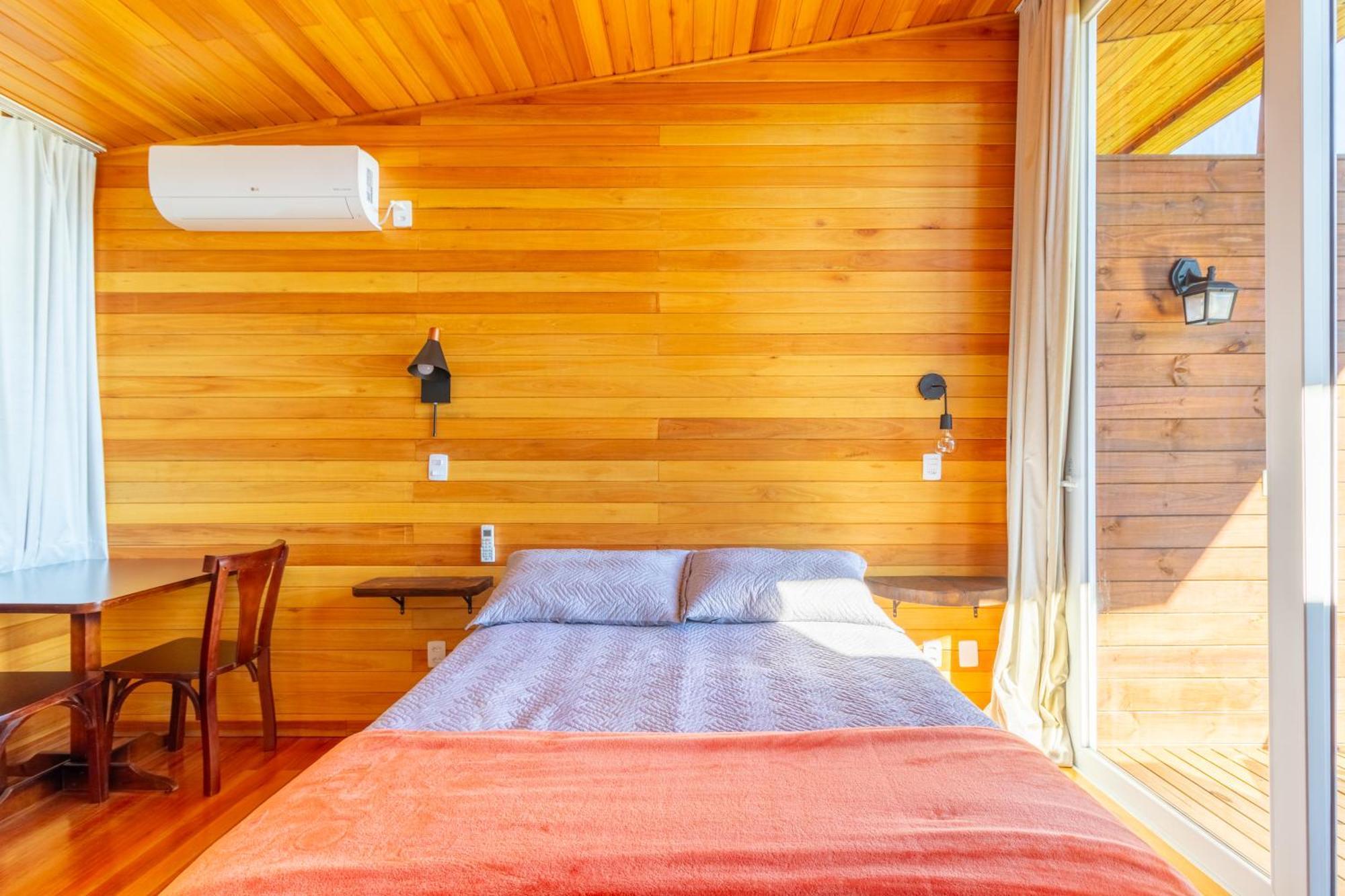 Bracatinga Inn *